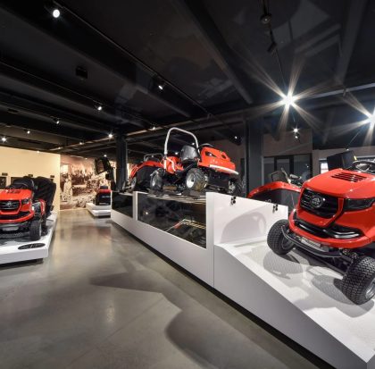 Showroom-scaled Showroom-scaled